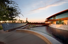 Rio Vista Rec Center and Veterans Wall